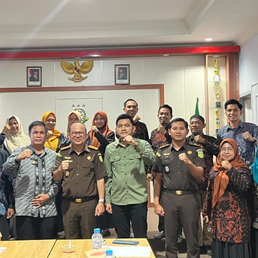 Pemerintah Desa Mario Ikuti Bimbingan dan Pendampingan Pengelolaan Anggaran di Kejaksaan Negeri Wajo